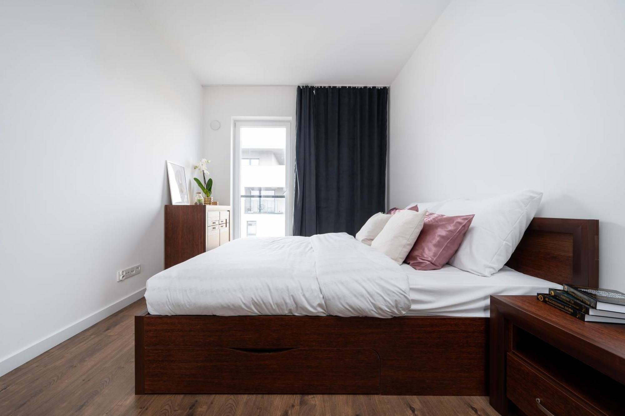 Manufaktura Residence - Apartamenty Industrial Z Parkingiem I Dwoma Lazienkami Lodž Exteriér fotografie